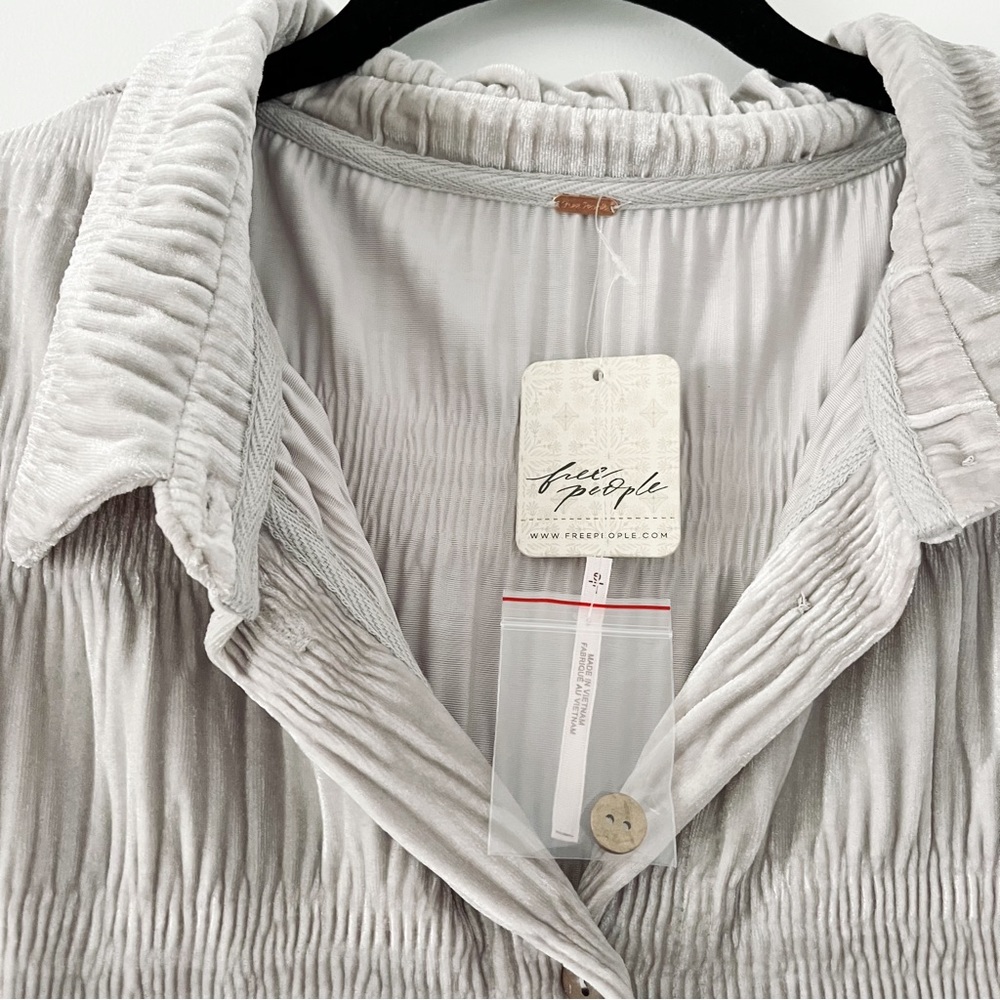 NWT Free People My Best Top - Velvet Button Front Top in Winter Fog - Large - Picture 5 of 14